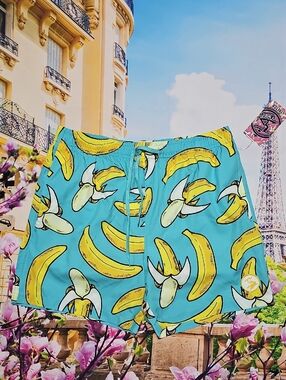 UZZI Vibrant Banana Print Men's Swim Shorts Small New